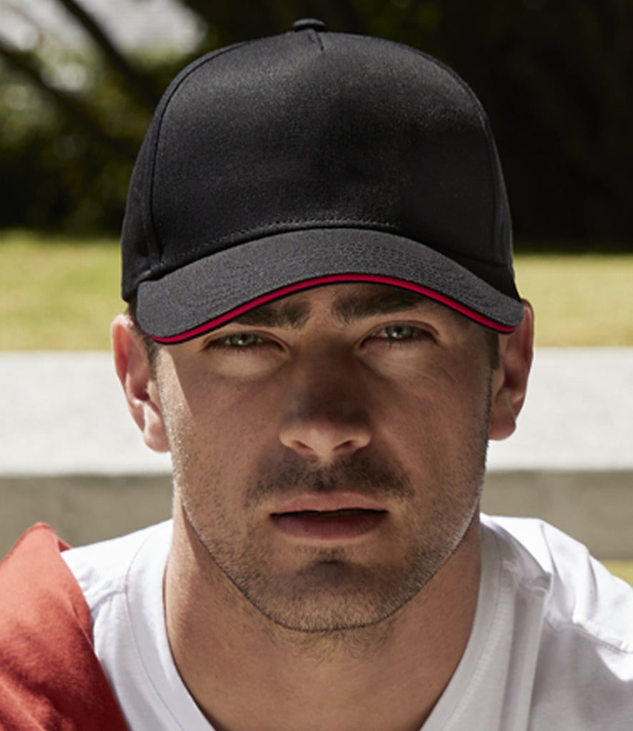 Beechfield EarthAwareÂ® Classic Organic Cotton 5 Panel Sandwich Peak Cap